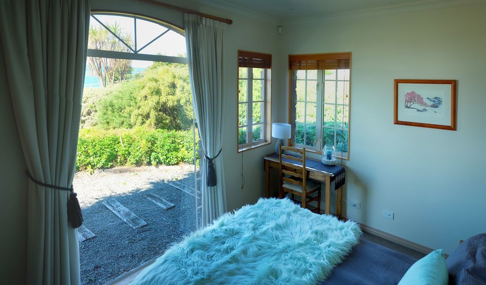 Tauhara Sunrise Lodge Taupo Exterior photo
